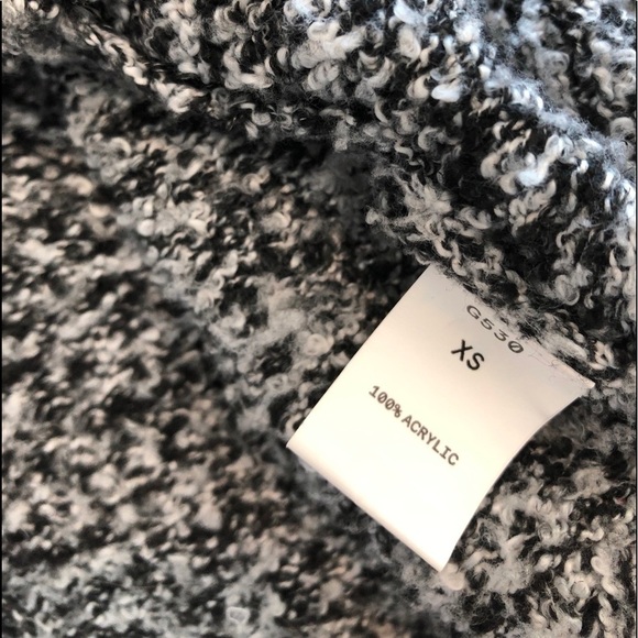 Kerisma Cowl Neck Marled Yarn Hi Lo Sweater - Picture 13 of 13